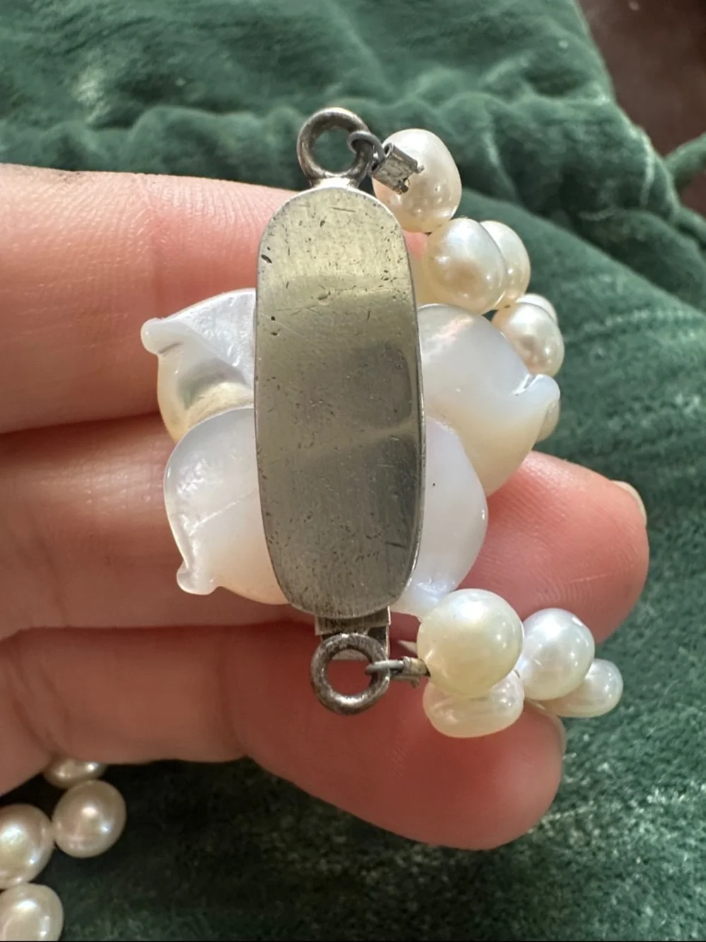 925 Cultured Pearl Necklace with Mother of Pearl